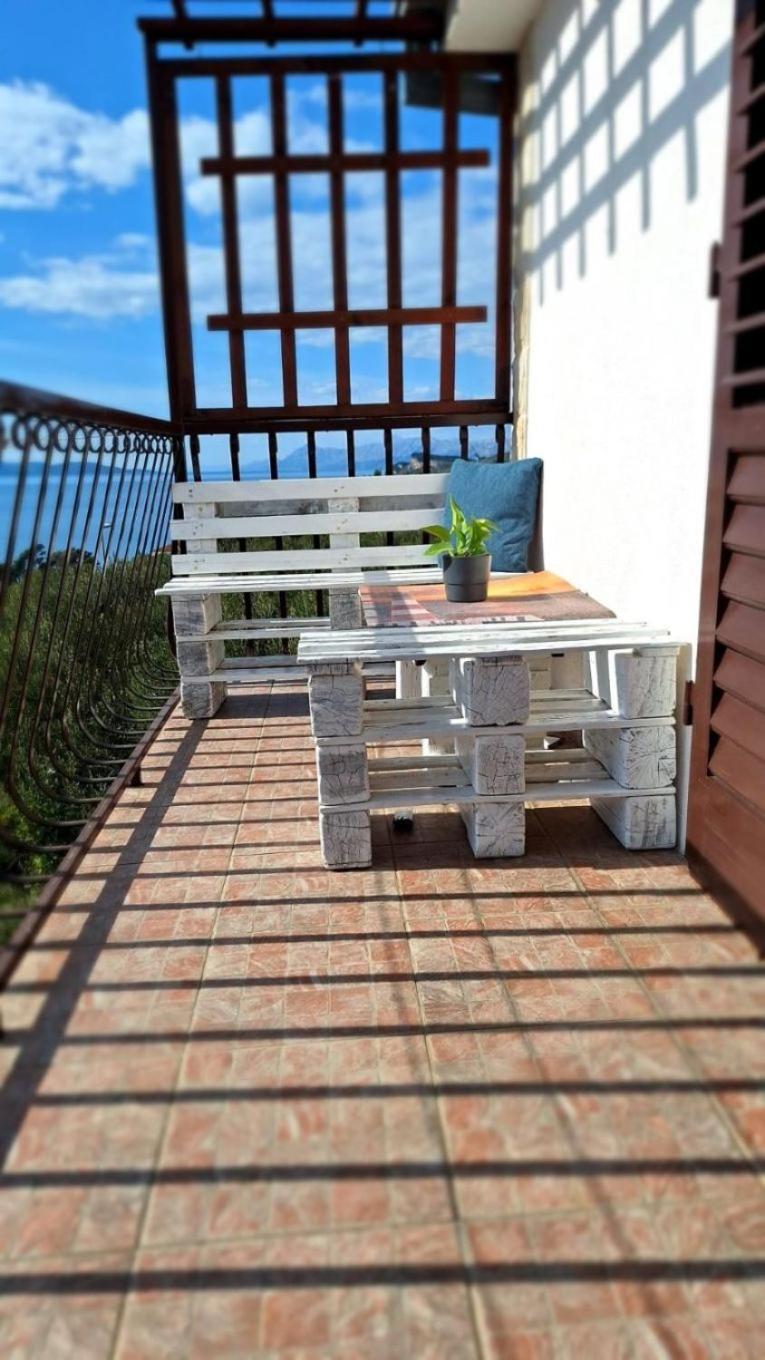 Apartment Damir Tučepi Esterno foto